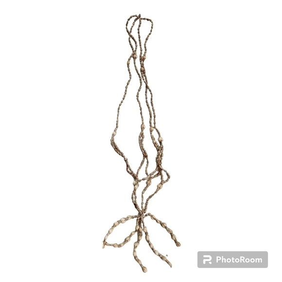 Vintage Seashell Plant Hanger - Picture 2 of 4